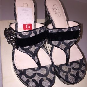 Auth. Coach “Gipsy” Signature Monogram Wedge Hell